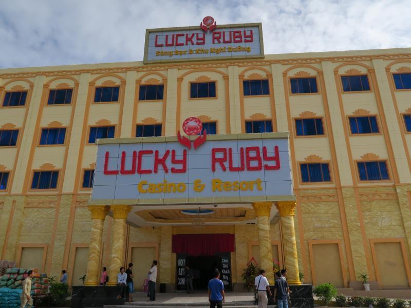 Lucky Ruby Resort Bavet Exterior photo