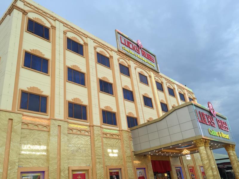 Lucky Ruby Resort Bavet Exterior photo
